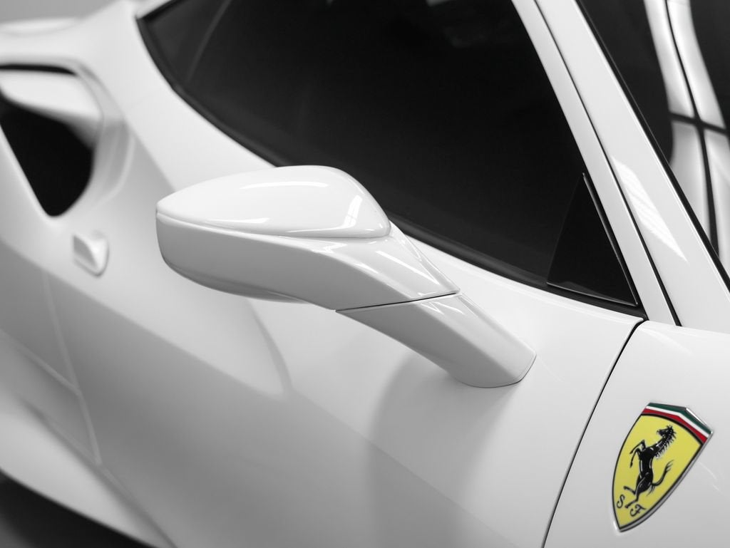 2020 Ferrari F8 Tributo Base