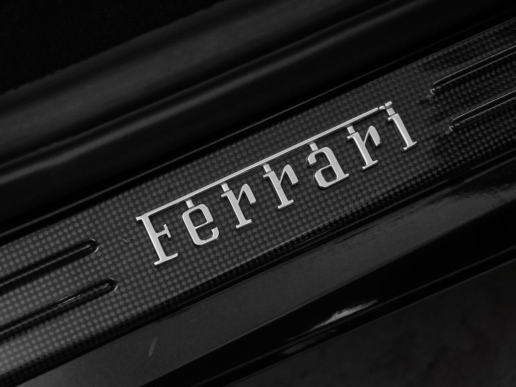 2021 Ferrari F8 Spider Base