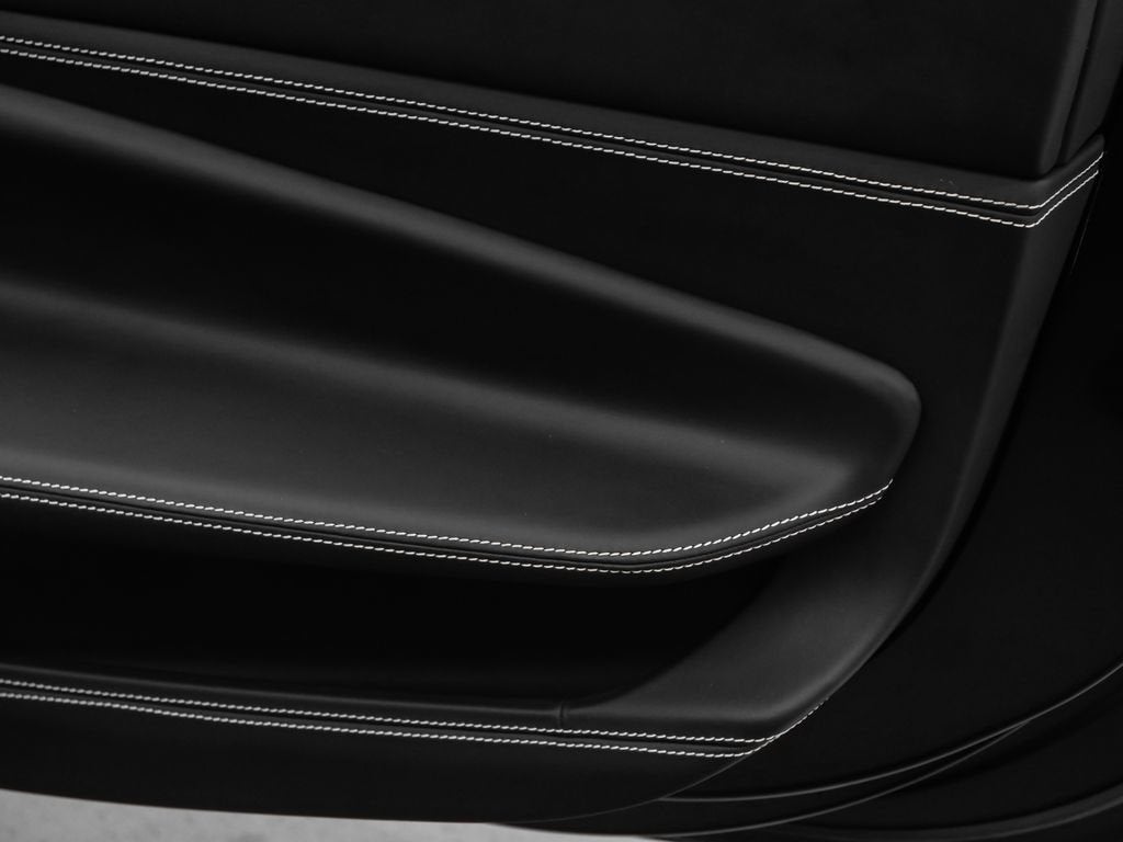 2021 Ferrari F8 Spider Base