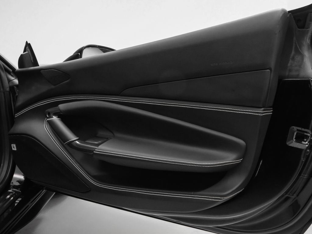 2021 Ferrari F8 Spider Base