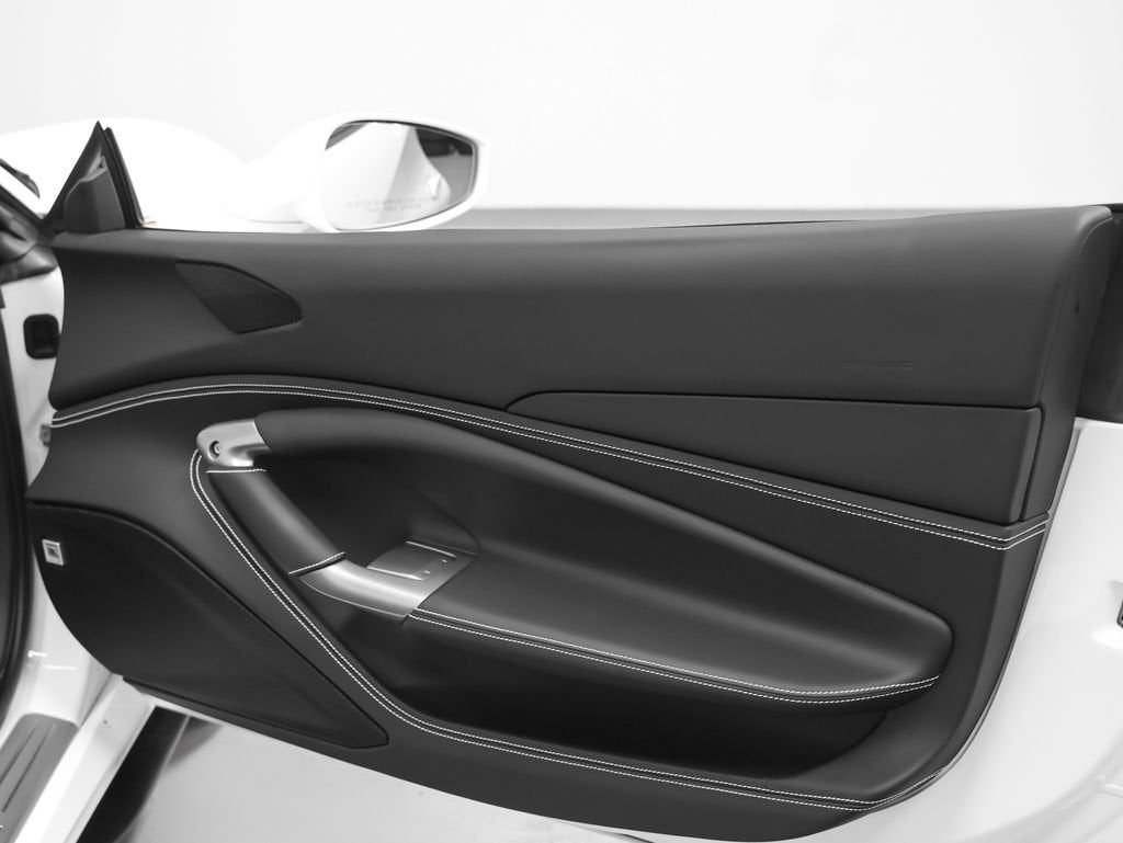 2022 Ferrari F8 Spider Base