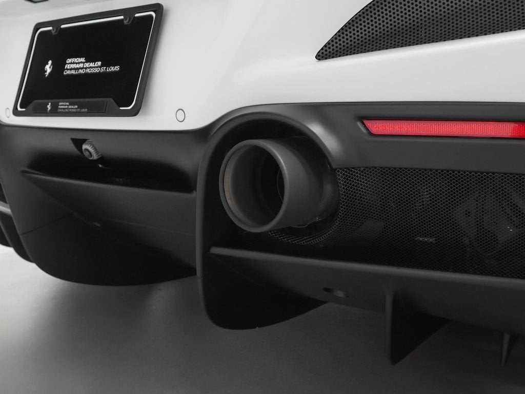 2022 Ferrari F8 Spider Base