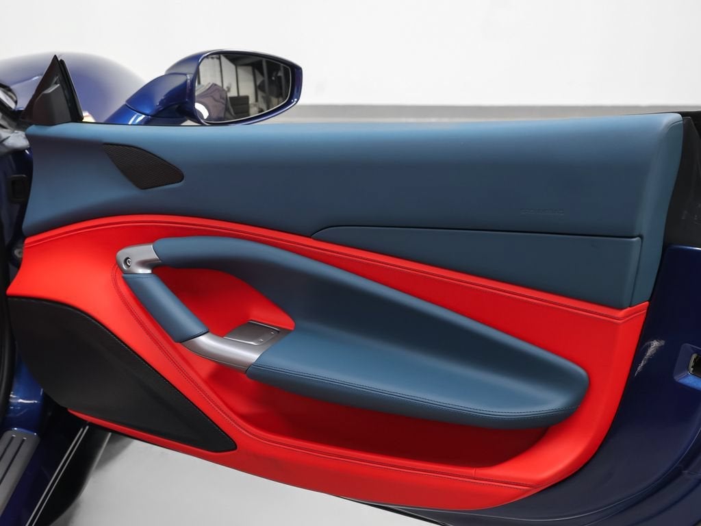 2022 Ferrari F8 Spider Base