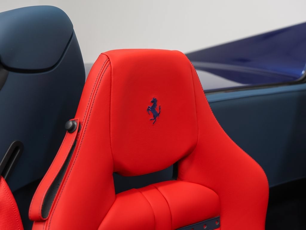 2022 Ferrari F8 Spider Base