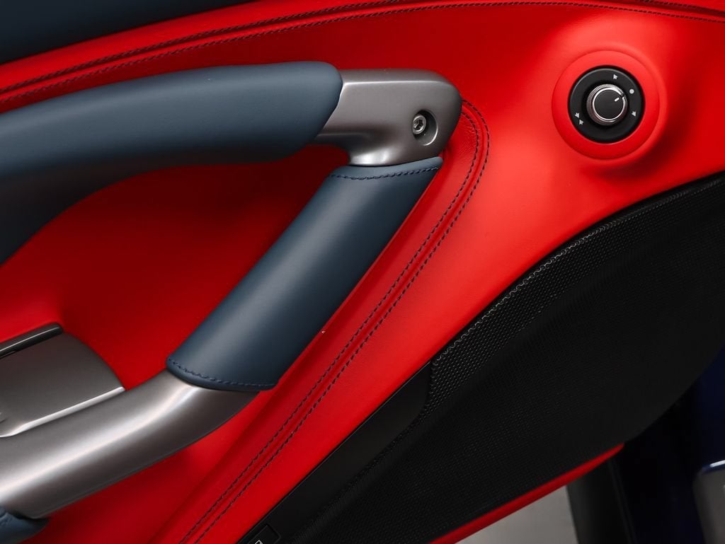 2022 Ferrari F8 Spider Base