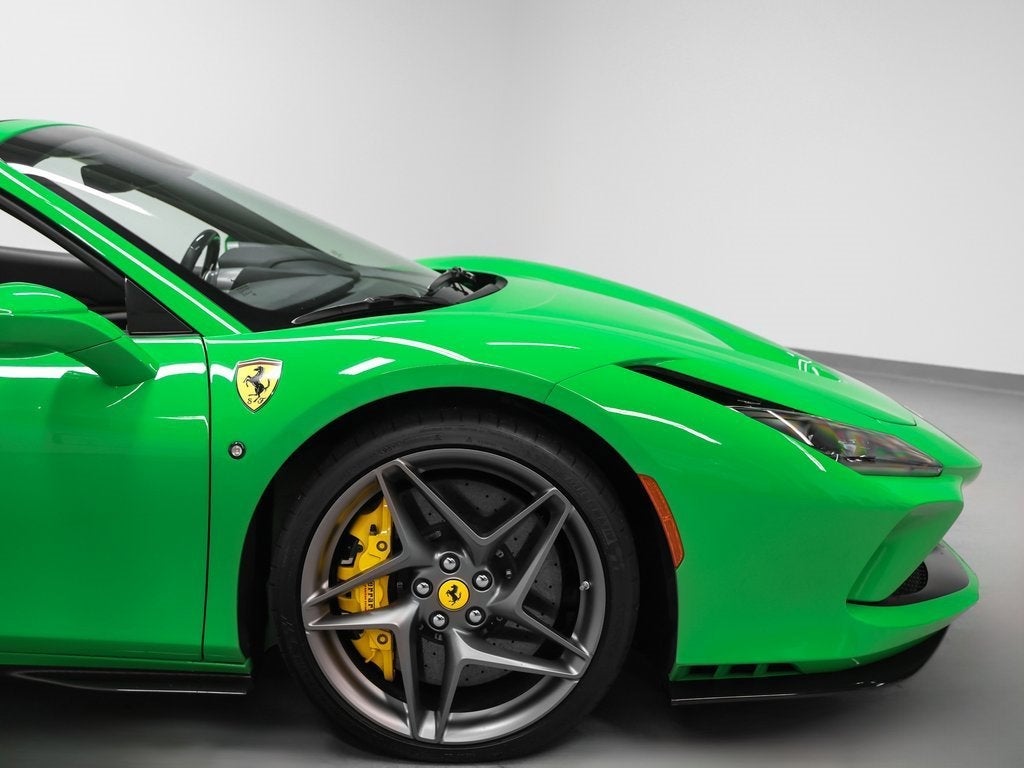 2023 Ferrari F8 Spider Base