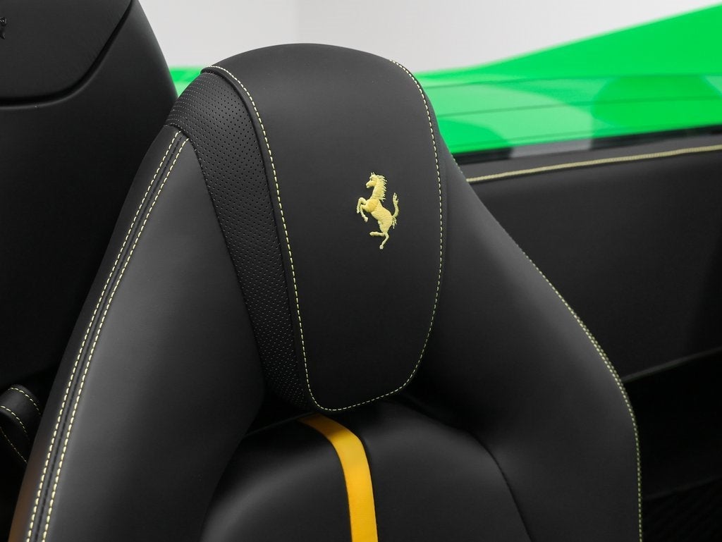 2023 Ferrari F8 Spider Base