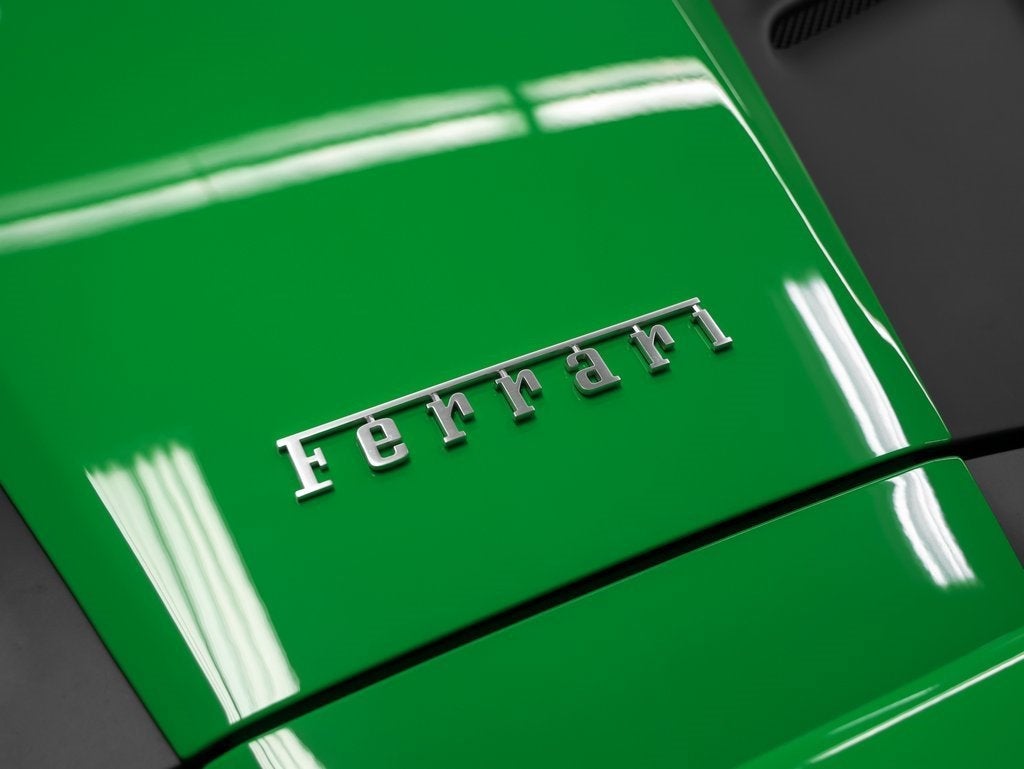 2023 Ferrari F8 Spider Base