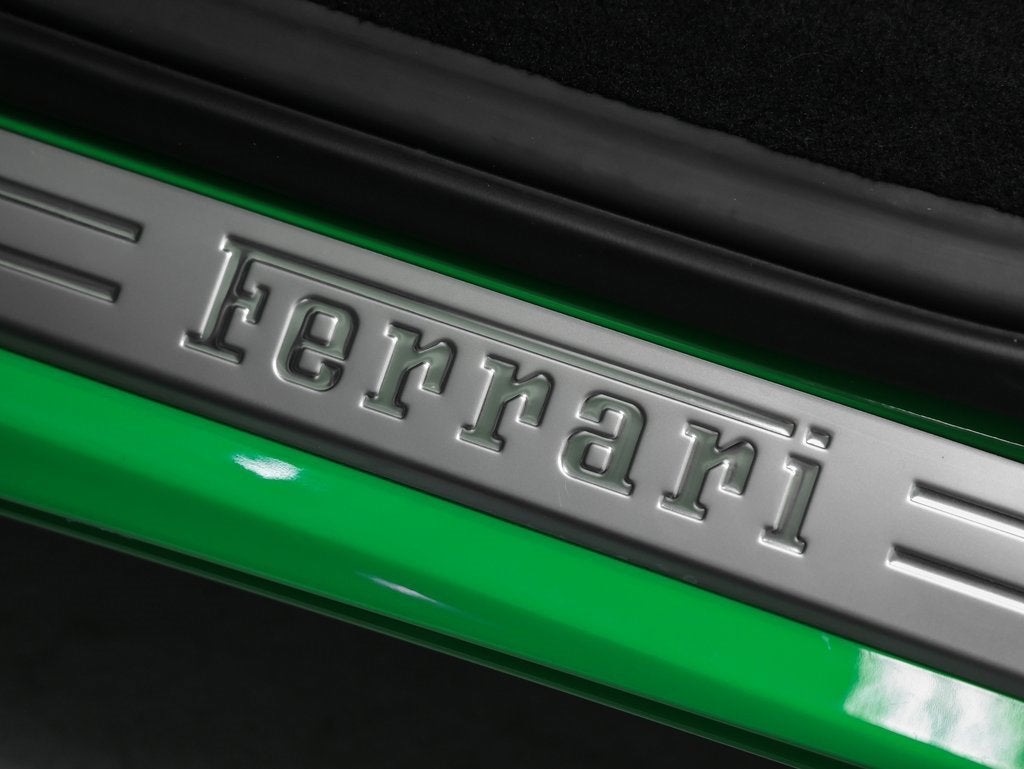 2023 Ferrari F8 Spider Base