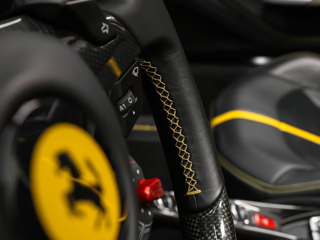 2023 Ferrari F8 Spider Base