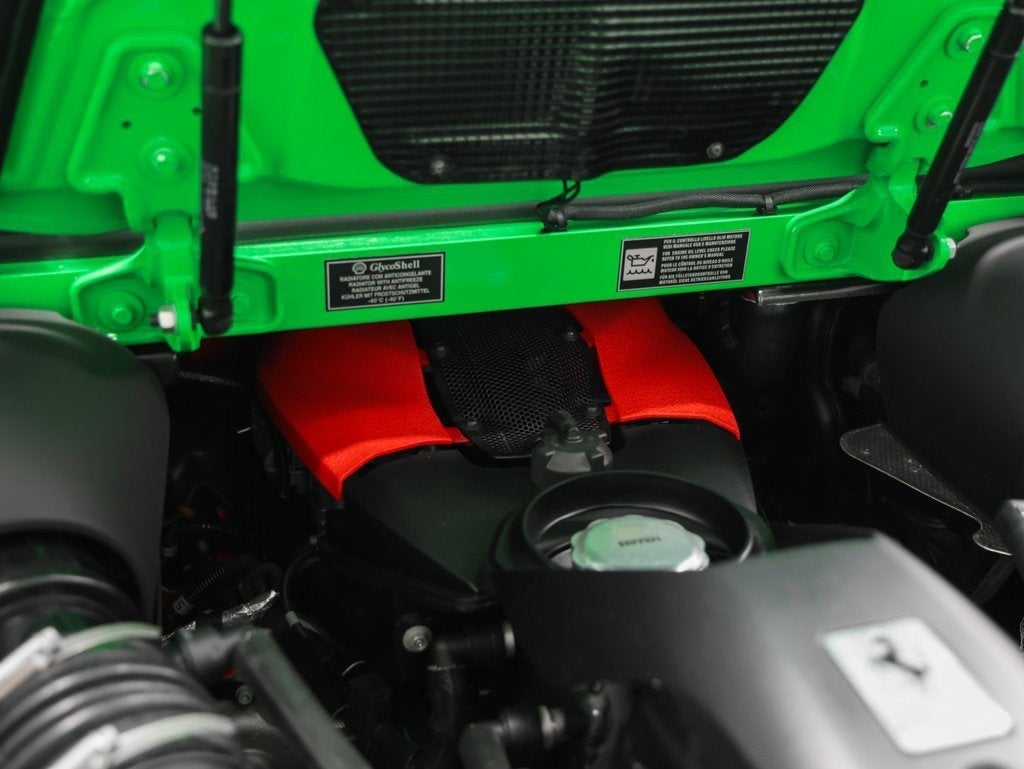 2023 Ferrari F8 Spider Base