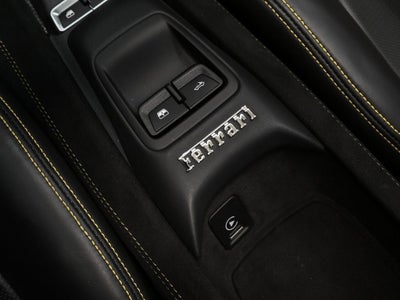 2023 Ferrari F8 Spider Base