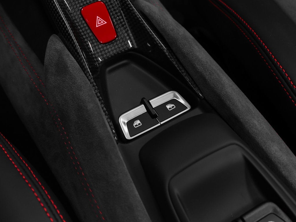 2023 Ferrari F8 Spider Base