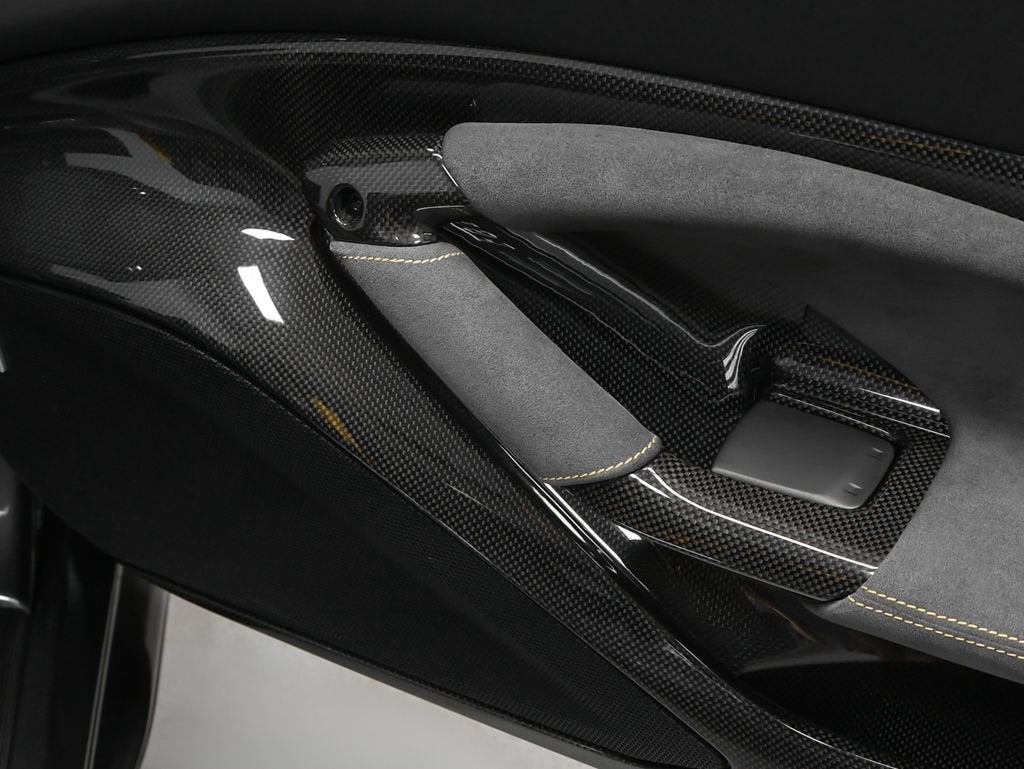 2022 Ferrari F8 Spider Base