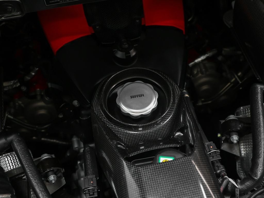 2022 Ferrari F8 Spider Base