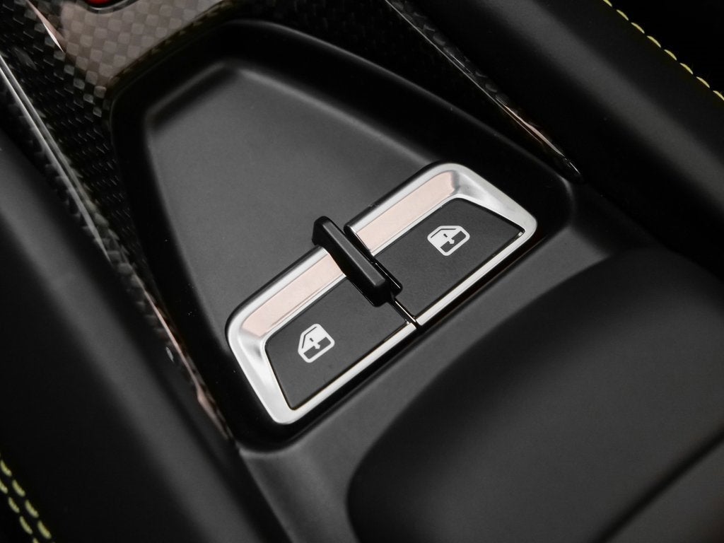 2022 Ferrari F8 Spider Base