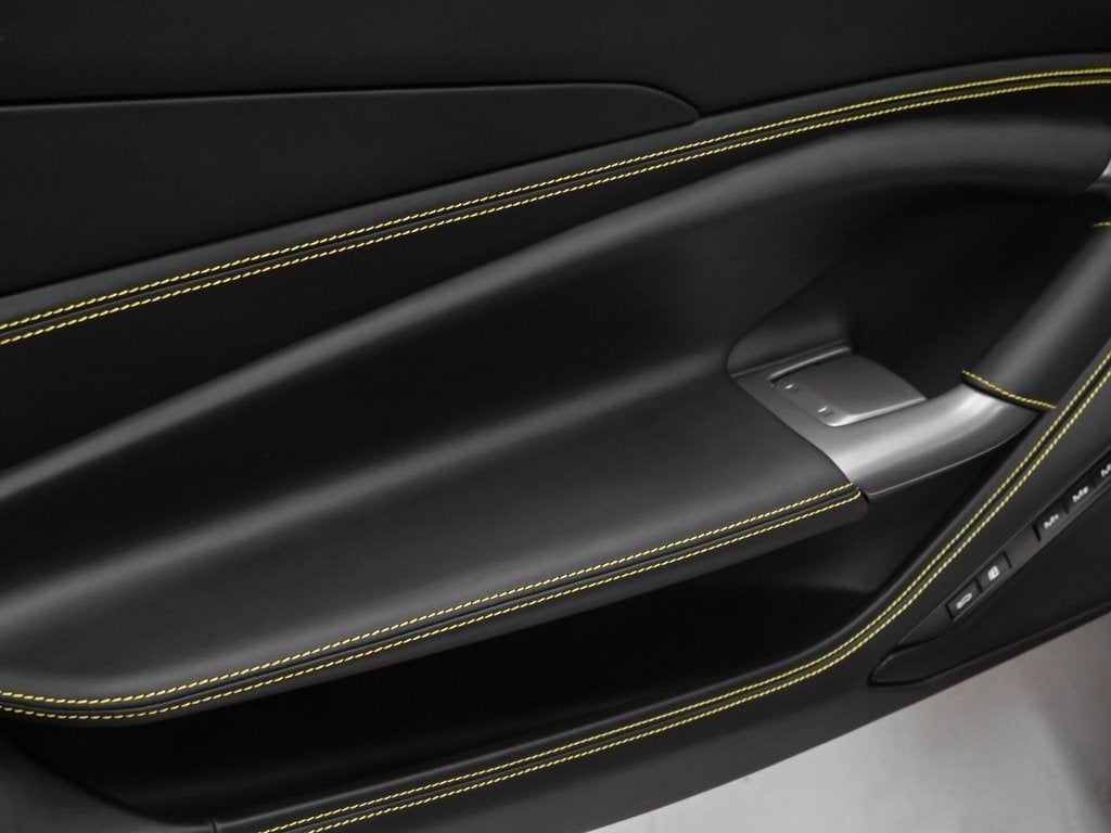 2022 Ferrari F8 Spider Base