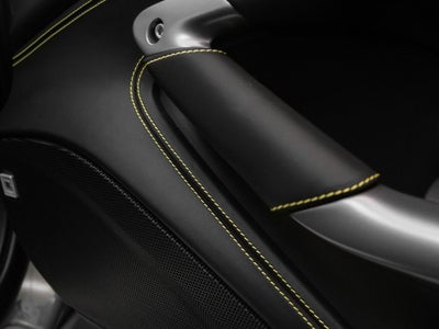 2022 Ferrari F8 Spider Base