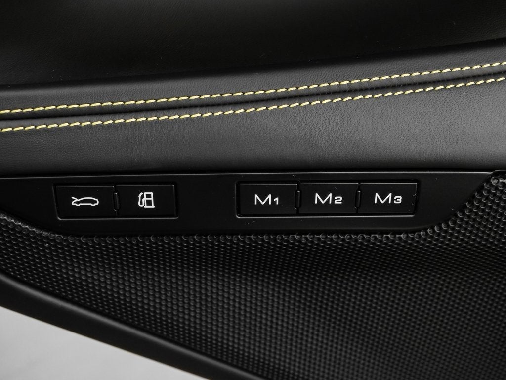 2022 Ferrari F8 Spider Base