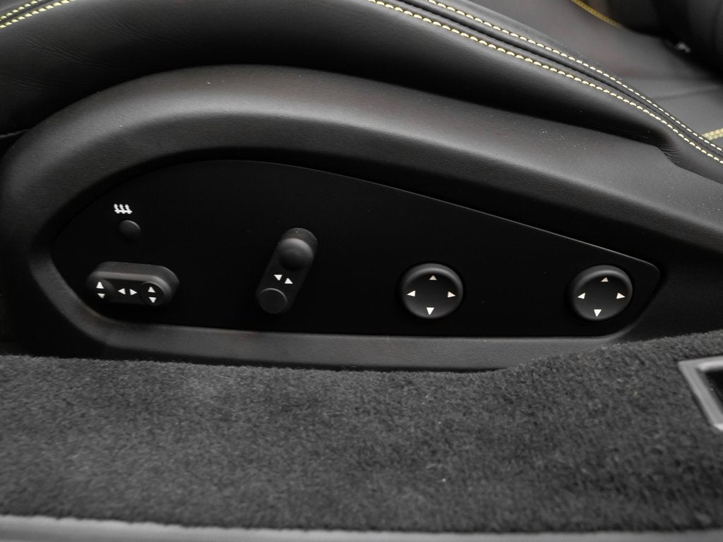 2022 Ferrari F8 Spider Base