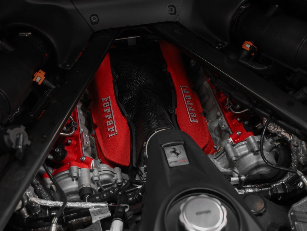 2022 Ferrari SF90 Stradale Base