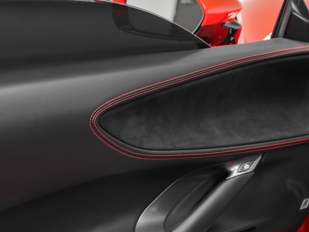 2022 Ferrari SF90 Stradale Base
