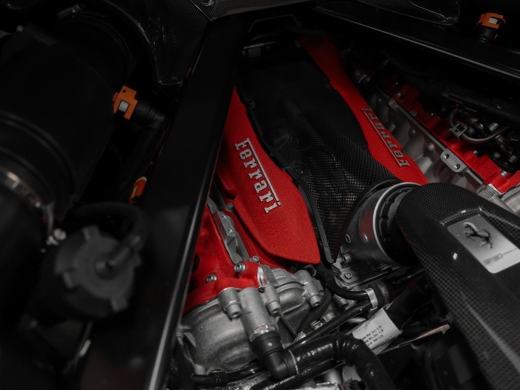 2022 Ferrari SF90 Stradale Base