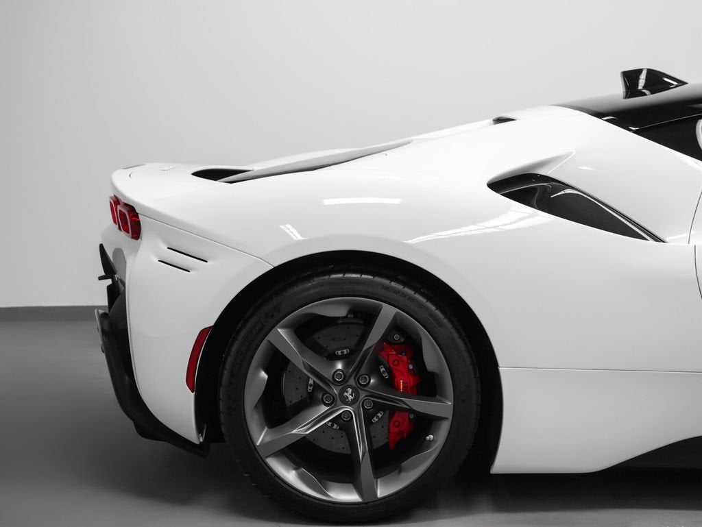 2021 Ferrari SF90 Stradale Base