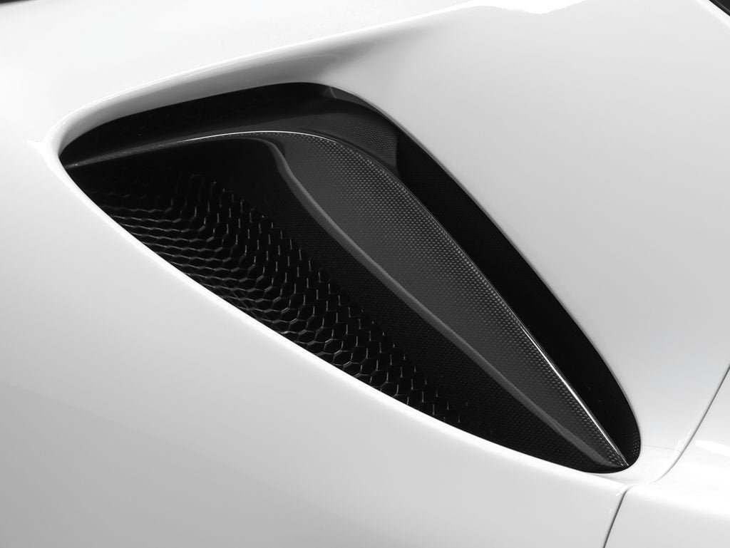 2021 Ferrari SF90 Stradale Base