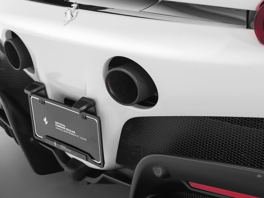 2021 Ferrari SF90 Stradale Base