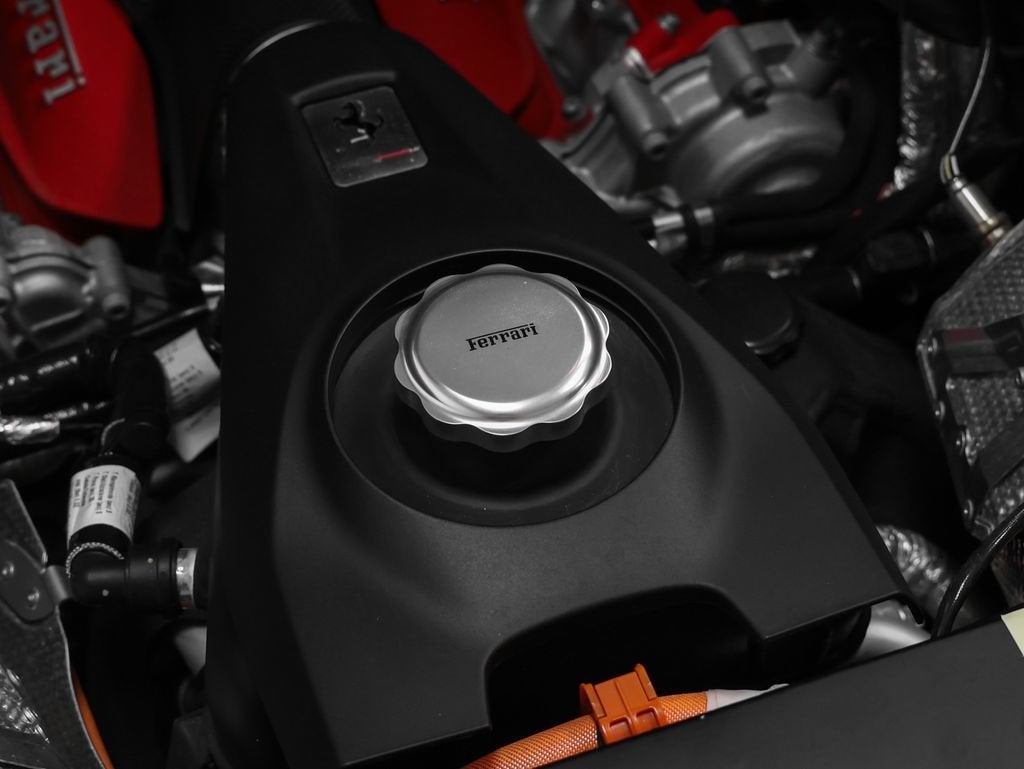 2021 Ferrari SF90 Stradale Base