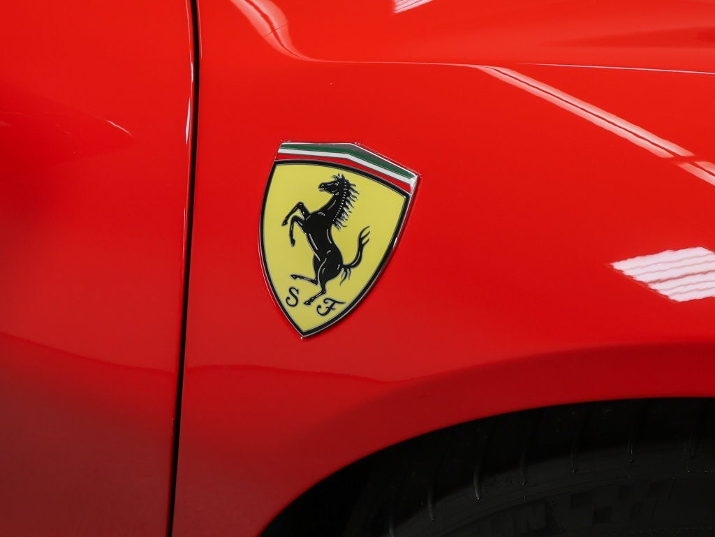 2023 Ferrari SF90 Stradale Base