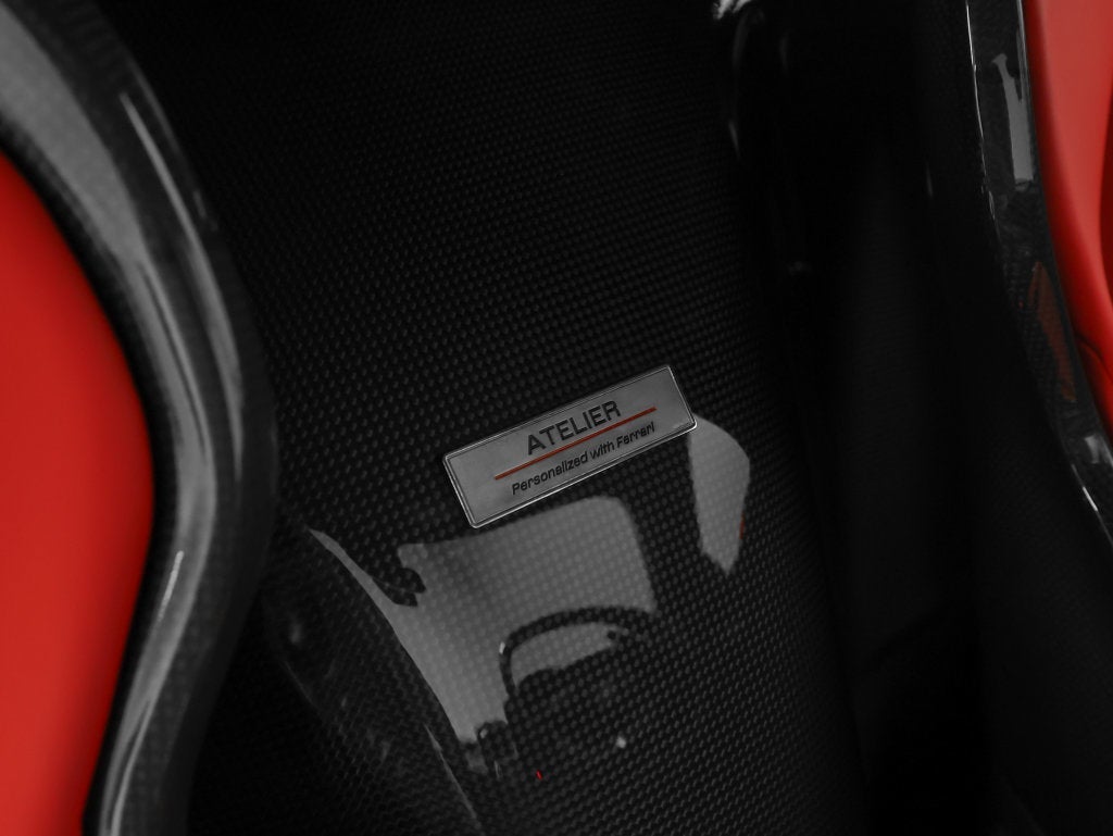 2023 Ferrari SF90 Stradale Base