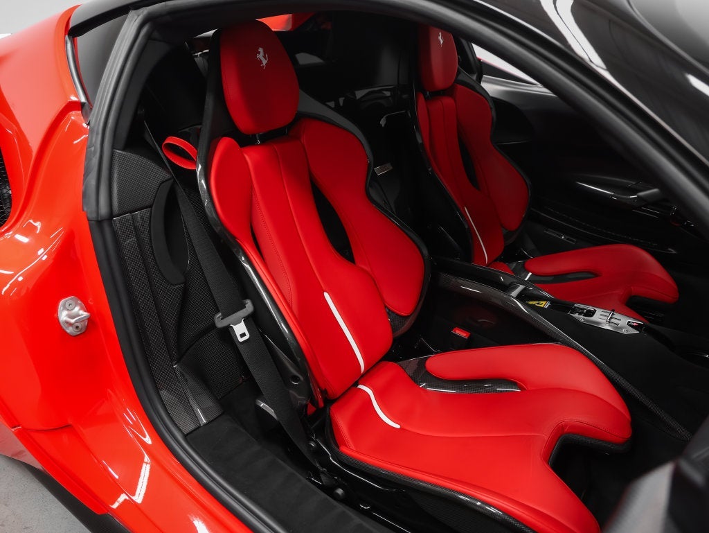 2023 Ferrari SF90 Stradale Base