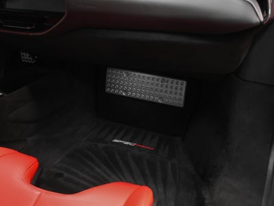 2023 Ferrari SF90 Stradale Base