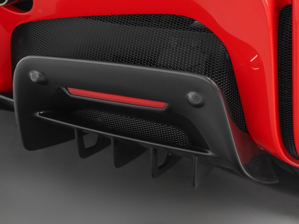 2023 Ferrari SF90 Stradale Base