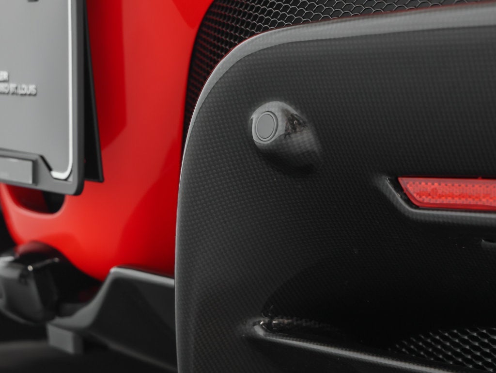 2023 Ferrari SF90 Stradale Base