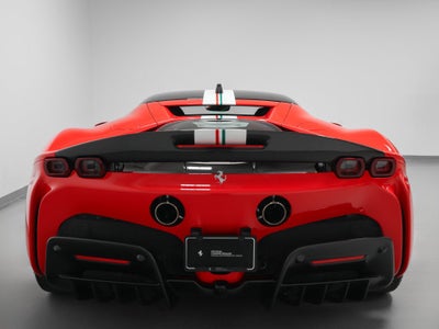2023 Ferrari SF90 Stradale Base
