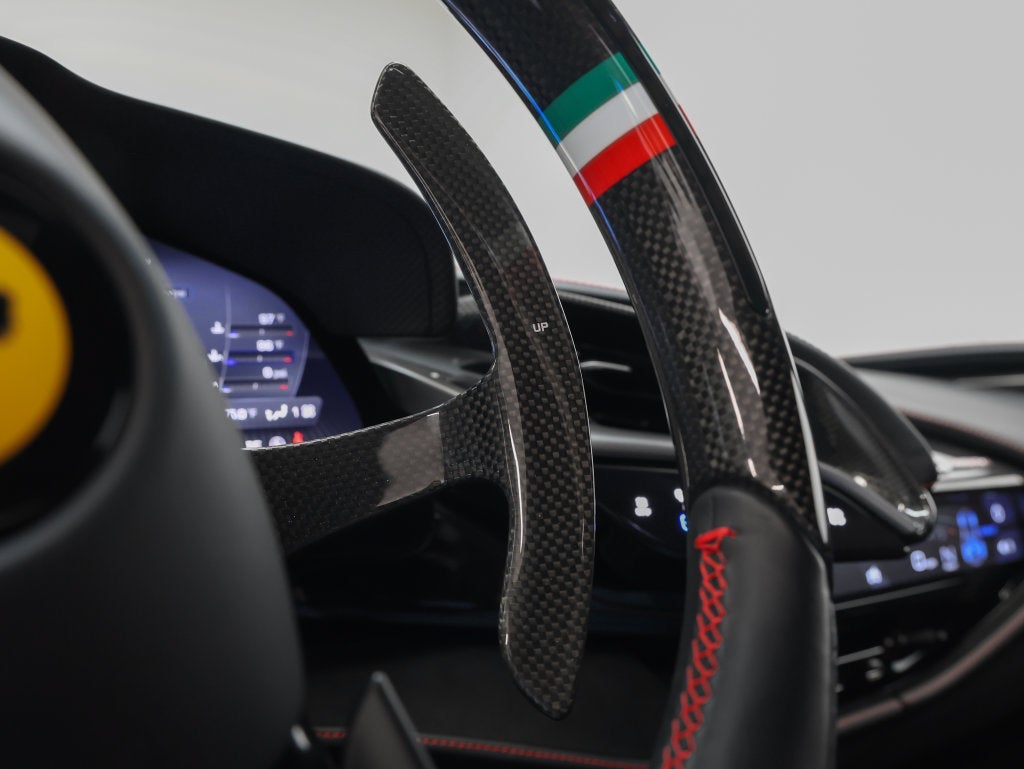2023 Ferrari SF90 Stradale Base