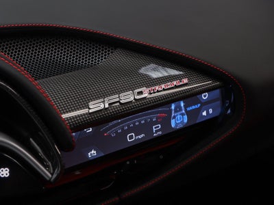 2023 Ferrari SF90 Stradale Base