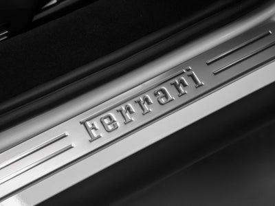 2023 Ferrari SF90 Stradale Base