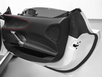 2023 Ferrari SF90 Stradale Base