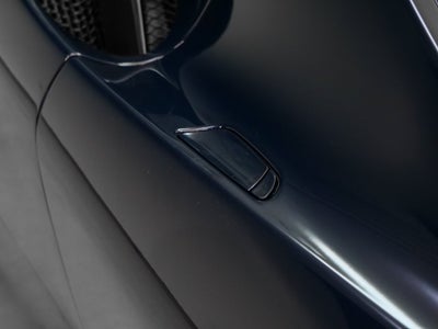 2022 Ferrari SF90 Stradale Base