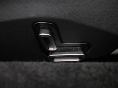 2022 Ferrari SF90 Stradale Base