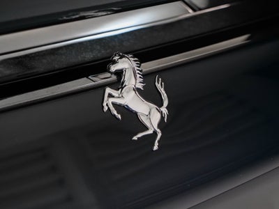 2022 Ferrari SF90 Stradale Base