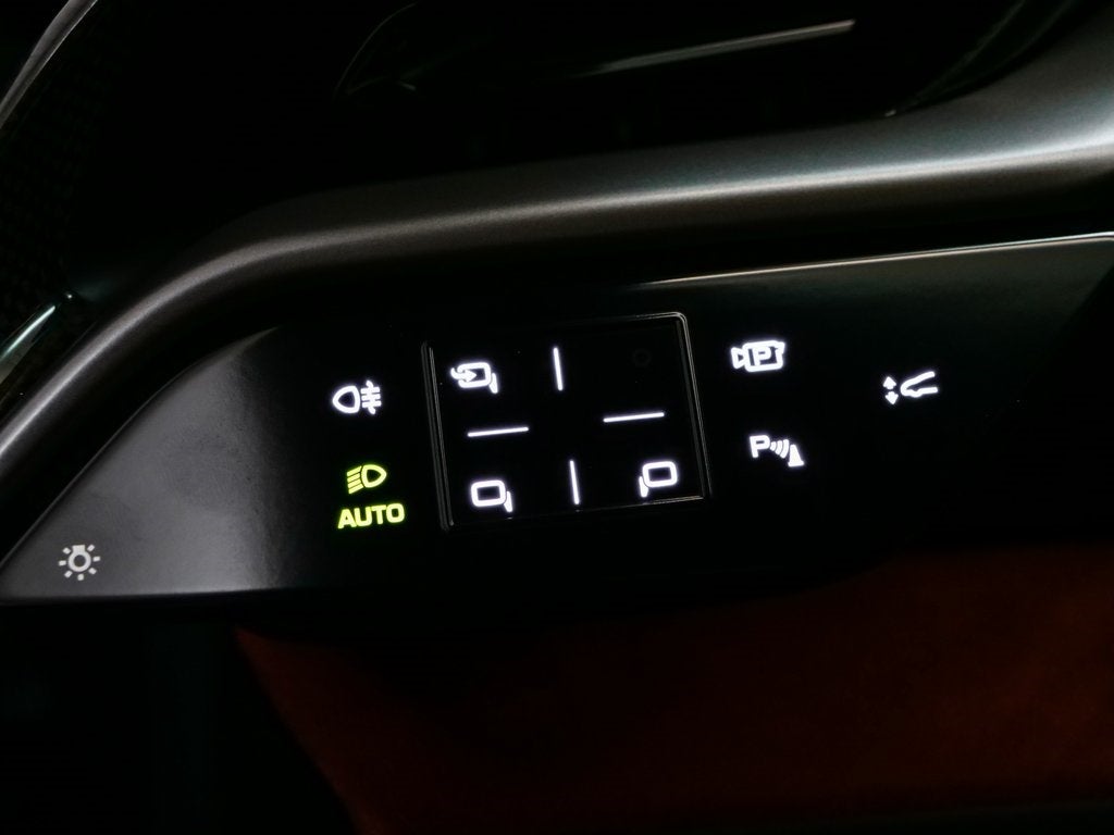 2022 Ferrari SF90 Stradale Base