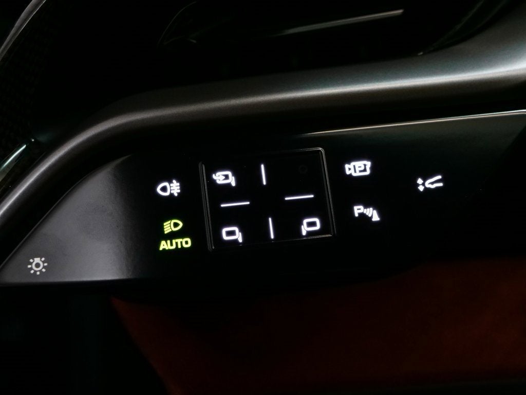 2022 Ferrari SF90 Stradale Base