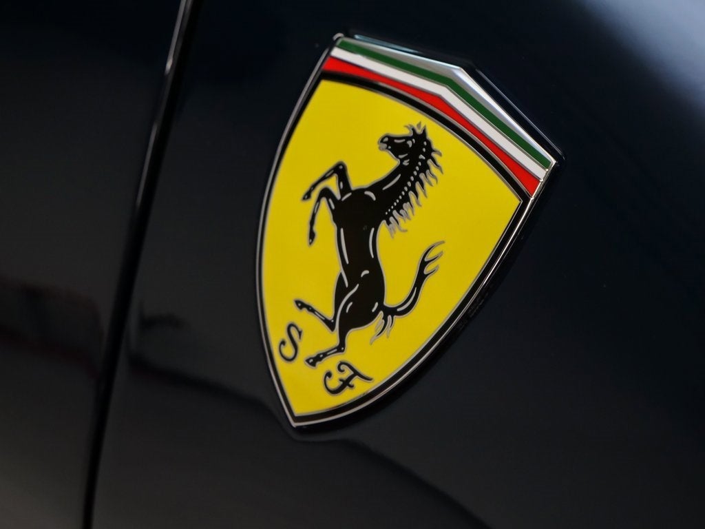 2022 Ferrari SF90 Stradale Base