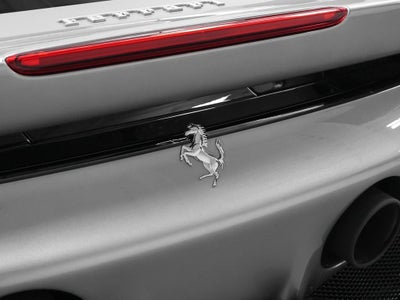 2023 Ferrari SF90 Stradale Base