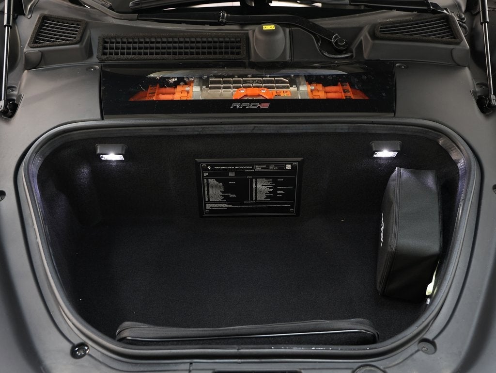 2023 Ferrari SF90 Spider Base